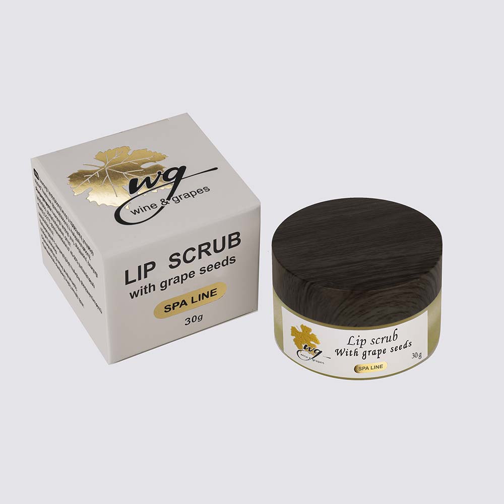 LIP SCRUB 1